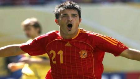 David Villa feliz por clasificar a la Euro 2012