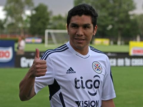 Salvador Cabañas llegó con la selección paraguaya de fútbol