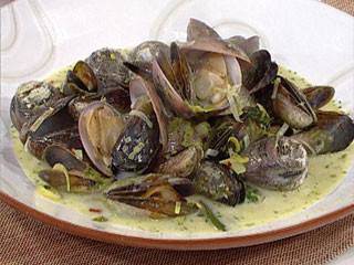 Mejillones y almejas al lemon grass