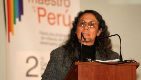 Patricia Salas invoca a ser vigilantes en el uso de los recursos destinados a la educación