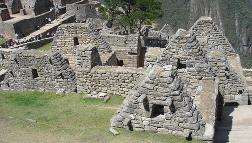 Crean réplica de Machu Picchu con chocolate