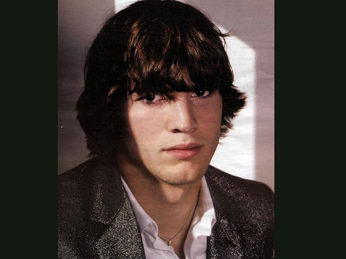 Ashton Kutcher habría embarazado a joven