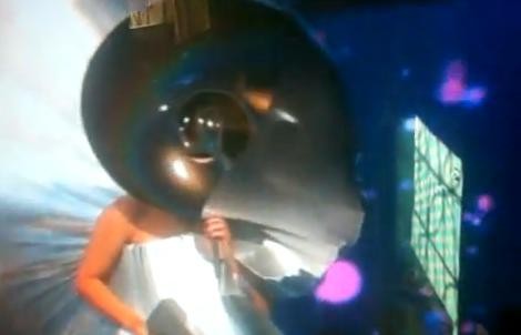Lady Gaga 'Mejor Cantante Femenina' en los MTV EMA 2011 (video)
