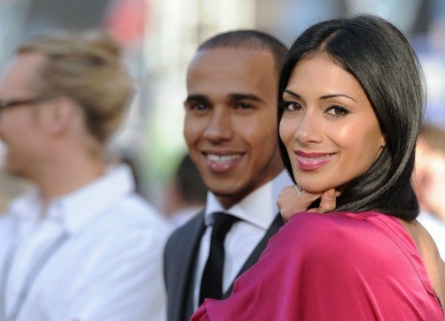 Lewis Hamilton le envía notas de amor a Nicole Scherzinger