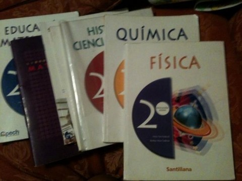 ¿Indecopi debe sancionar económicamente a editoriales por arreglos con colegios por libros escolares?