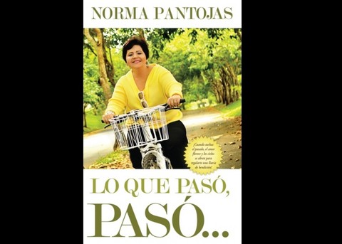 En el Día la Mujer, conferencista Norma Pantojas presenta su libro: 'Lo que pasó, pasó'