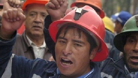 Indígenas anuncian protestas en contra de política minera de gobierno ecuatoriano