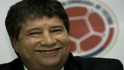 'Bolillo' Gómez agredió a una mujer en un bar