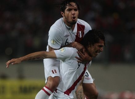 Prensa paraguaya reconoce superioridad de la selección peruana