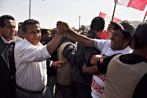 Ollanta Humala supervisa labores de reconstrucción en Pisco