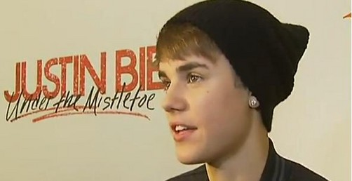 Justin Bieber se presentó en un centro comercial de Londres (video)