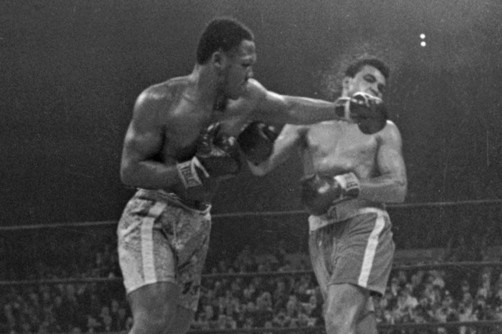 YouTube muestra la victoria de Joe Frazier sobre Muhammad Ali