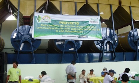 Cafetaleros de Junín beneficiados por AGROIDEAS inauguran complejo industrial para café de exportación