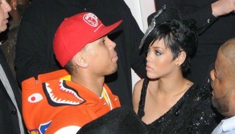 Chris Brown estuvo con Rihanna en su camerino durante los ensayos de los Grammy