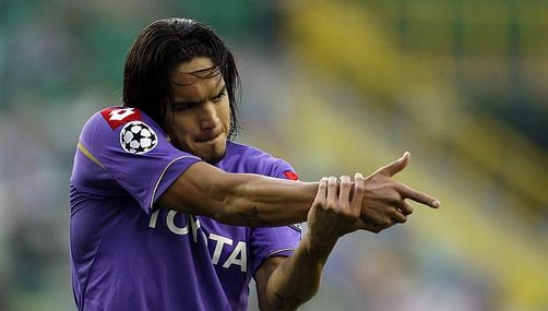 Fiorentina confirma interés de Juventus y el Real Madrid por Juan Vargas