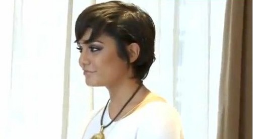 Vanessa Hudgens en la Semana de la Moda en Nueva York (video)