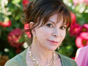 Isabel Allende señala en sus libros que pisco sour es chileno