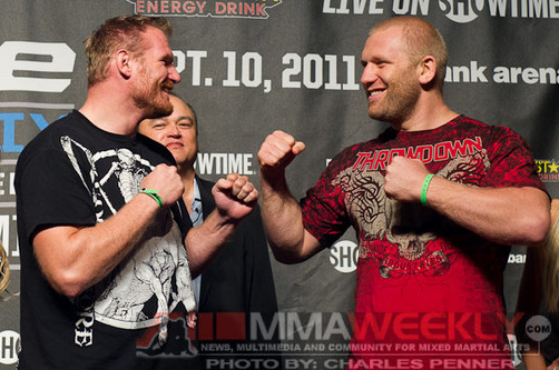Strikeforce: vea el pesaje de Barnett vs. Kharitonov