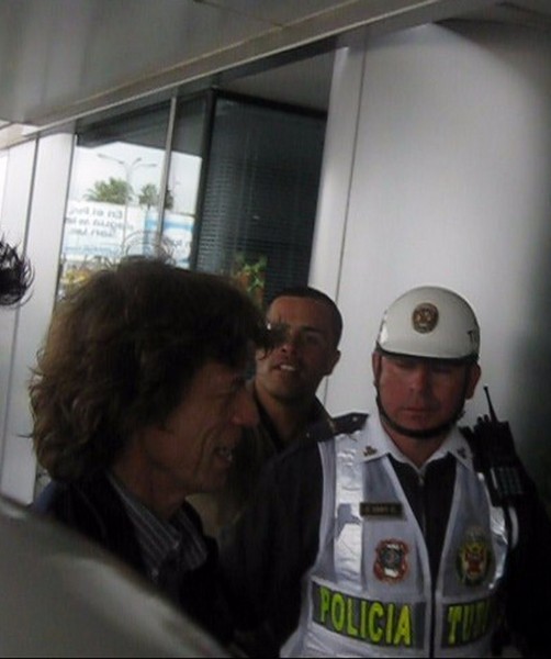 Mick Jagger se va a Puerto Maldonado