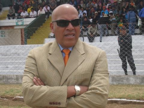Roberto Mosquera continuaría en Sport Huancayo