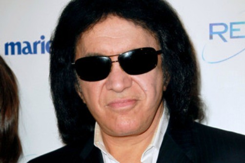 Gene Simmons llama a Madonna 'cantante de karaoke'