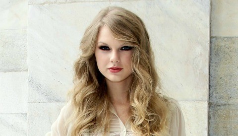 'Sparks Fly' de Taylor Swift, suena en el promocional de 'Hart of Dixie'