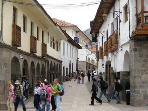 Gobierno decreta feriado largo para colaboradores de sector público desde mañana