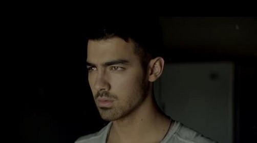 Joe Jonas asistió a los Premios Teen BBC 2011