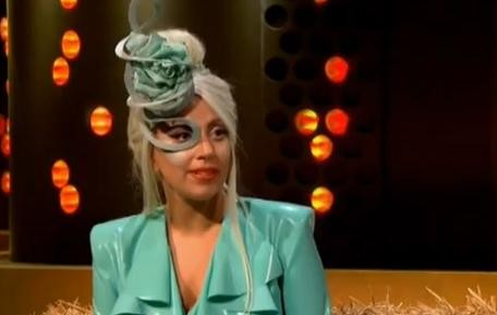 Lady Gaga será madre luego de publicar su décimo disco