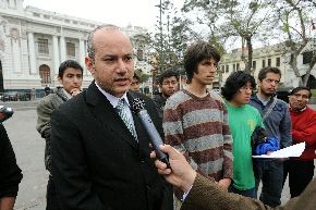 Congresista Solórzano: 'Críticas a Tejada son exageradas'