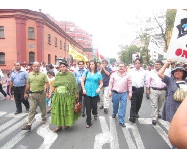 Congresistas recibieron propuestas de ley de Marcha por el agua