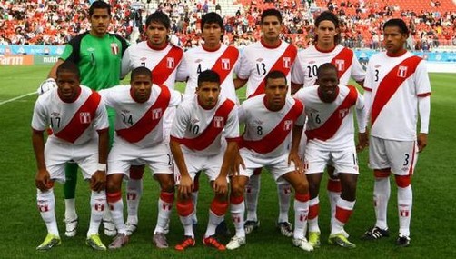 Conozca al posible equipo peruano que enfrentaría a Chile