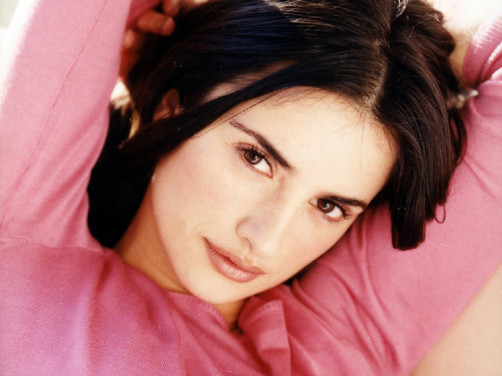 Penélope Cruz regresa al rodaje de 'Venuto al mondo' Penélope Cruz regresa al rodaje de 'Venuto al mondo'