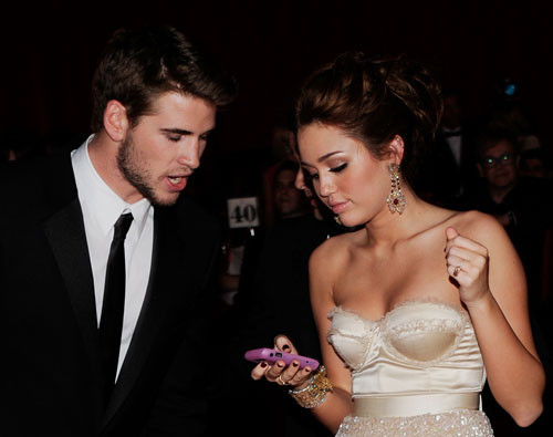 Liam Hemsworth habla sobre relación con Miley Cyrus