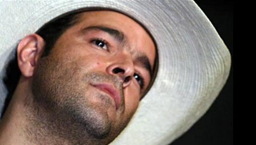 Pablo Montero deja la soltería