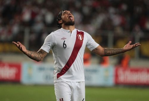 Revive los cuatro palos que le negaron el triunfo a Perú frente a Chile (Video)