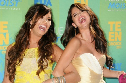 Demi Lovato y Selena Gómez juntas para recibir el Año Nuevo