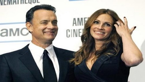 Julia Roberts: 'Besar a a Tom Hanks fue sencillamente dulce'