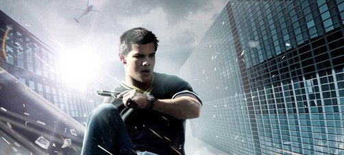Taylor Lautner en el nuevo tráiler de 'Abduction'