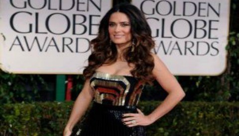 Salma Hayek sufrió depresión por su llamativo acné