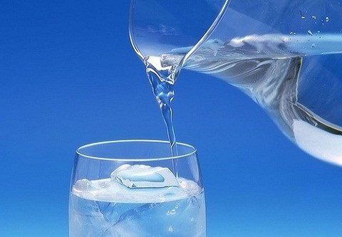 Cinco mitos falsos sobre el agua