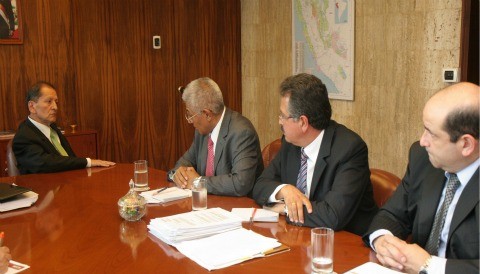 Ministro Merino se reunió con directiva de Doe Run Perú