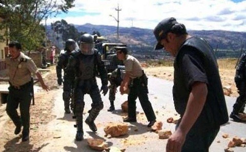 Trabajadores de Doe Run amenazan con bloquear de nuevo la Carretera Central