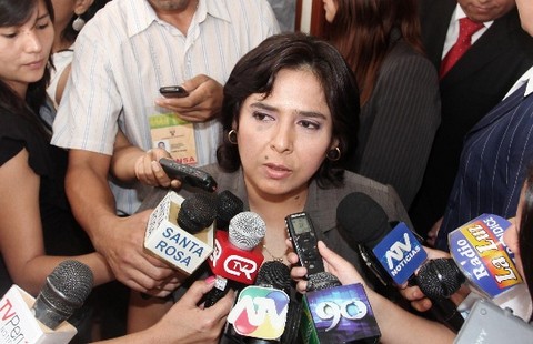 Ministra de la Mujer: 'El Perú se pone de pie en operación de rescate de mineros de Ica'