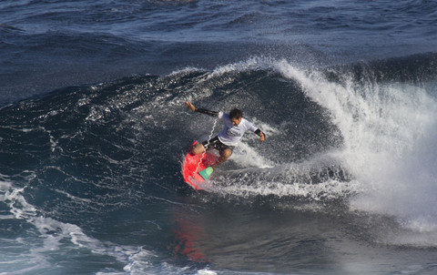 César Bauer inicia el mundial de Bodyboard