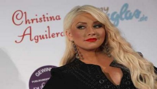 Christina Aguilera presenta su nuevo perfume en Alemania (video)