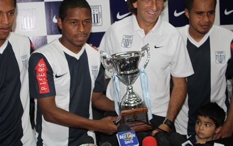 Jugadores de Alianza Lima dicen no sentirse campeones aún