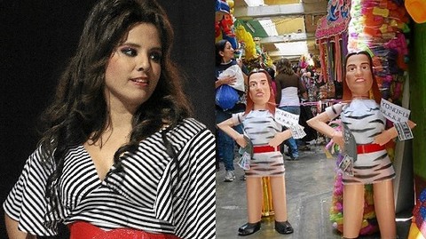 Muñecos de Rosario Ponce la rompen en mercados del Centro de Lima