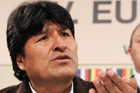 Cumbre de las Américas: Evo Morales pide a Chile salida al mar para Bolivia