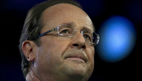 Hollande tendrá que entenderse 'inevitablemente' con Merkel si gana comicios, estiman